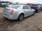 Chrysler 300 Limited Image 2