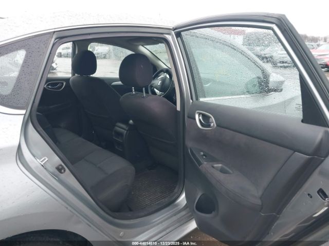 Nissan Sentra Sr Image 12