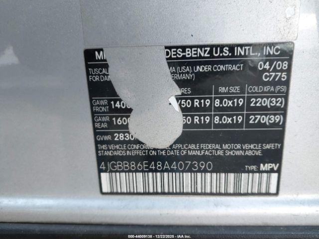 Mercedes-Benz M-Class 4matic Image 4