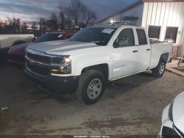 Chevrolet Silverado 1500 Wt Image 5