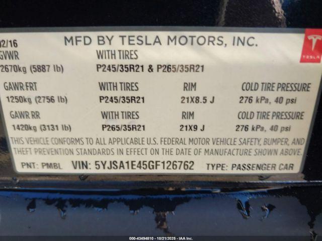 Tesla Model S Image 13