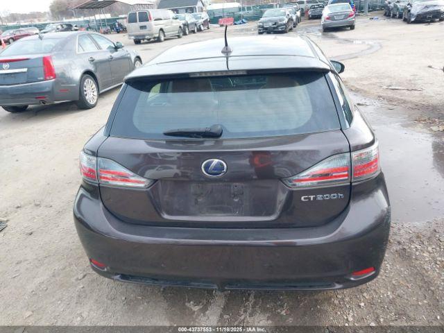 Lexus Ct Premium Image 2