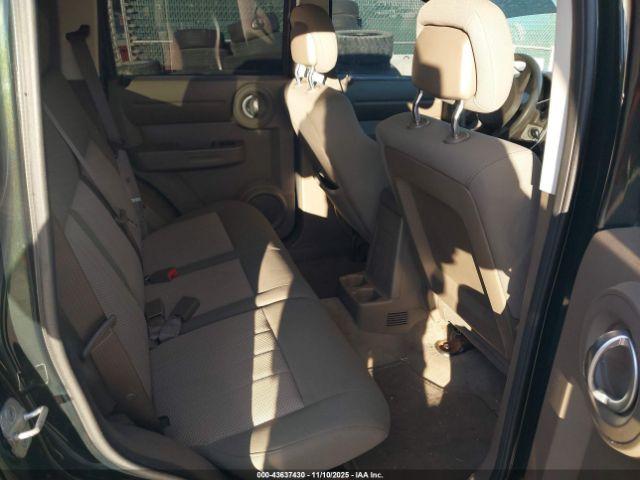 Dodge Nitro Se Image 7