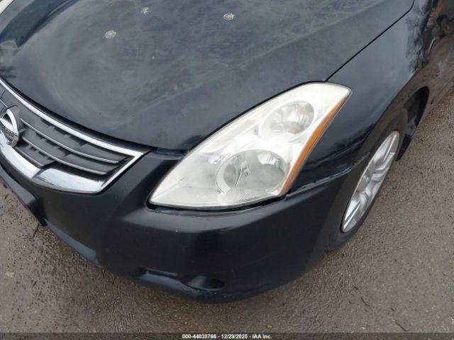 Nissan Altima 2.5 S Image 11
