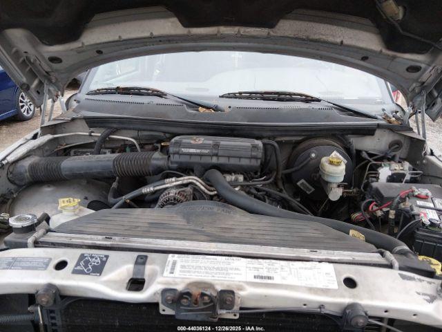 Dodge Ram 1500 St Image 10