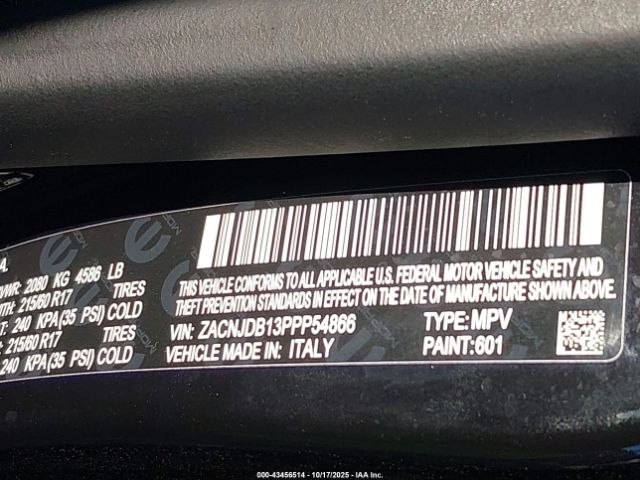 Jeep Renegade Latitude 4x4 Image 18