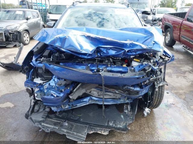 Subaru Crosstrek Premium Image 3