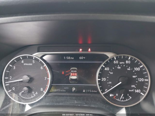 Nissan Rogue S Intelligent Awd Image 7