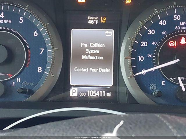 Toyota Sienna Le 8 Passenger Image 13