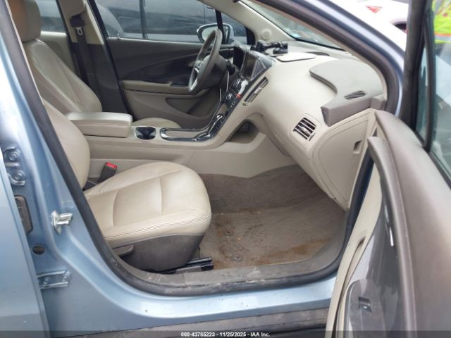 Chevrolet Volt Image 14