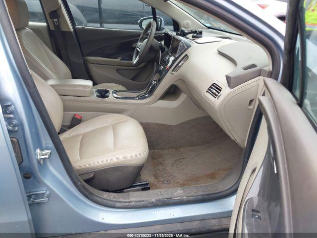 Chevrolet Volt Image 14