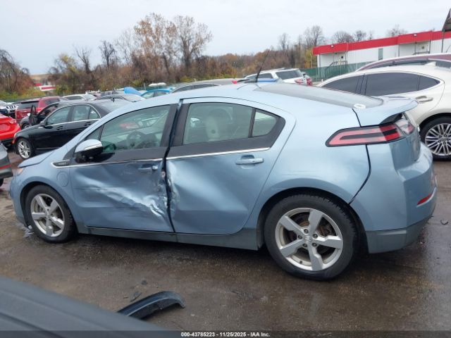Chevrolet Volt Image 3