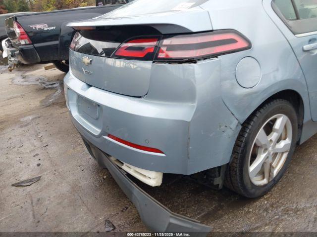 Chevrolet Volt Image 5
