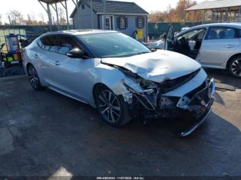  Salvage Nissan Maxima