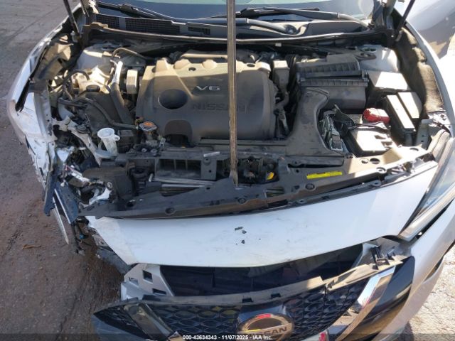 Nissan Maxima 3.5 Sl Image 2