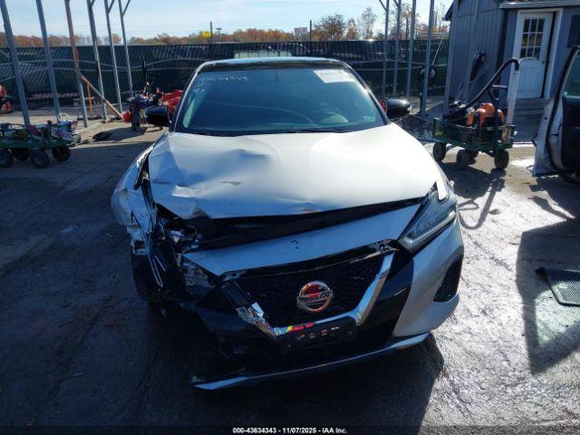 Nissan Maxima 3.5 Sl Image 15