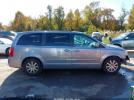Chrysler Town & Country Touring Image 8