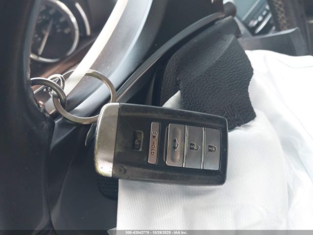 Acura TLX Tech Image 2