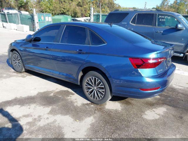 Volkswagen Jetta Image 14