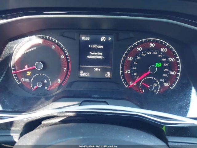 Volkswagen Jetta Image 18