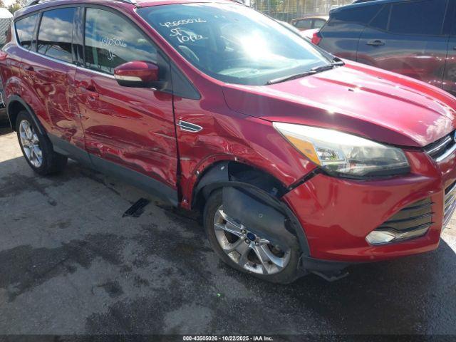 Ford Escape Titanium Image 10