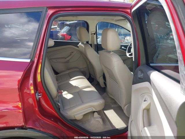 Ford Escape Titanium Image 11