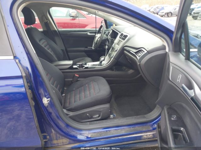 Ford Fusion Se Image 8