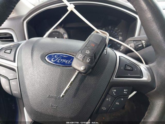 Ford Fusion Se Image 4