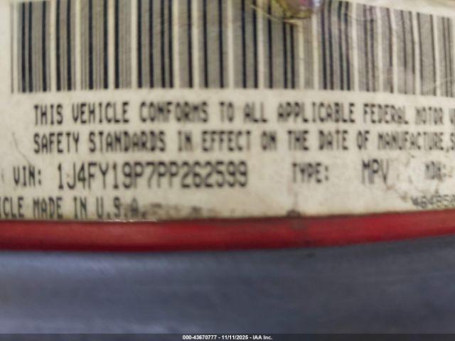 Jeep Wrangler S Image 5