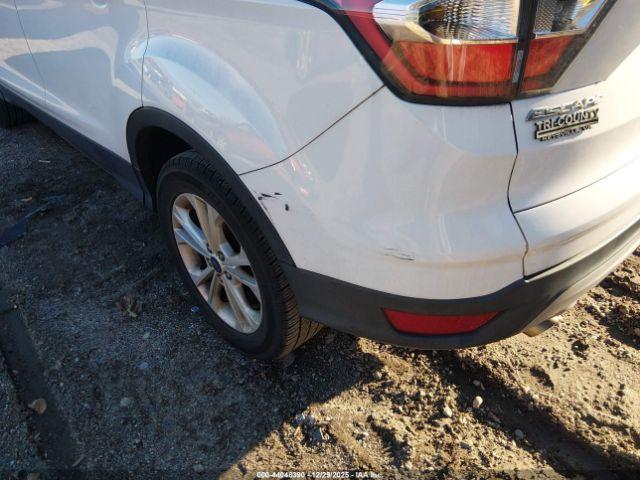 Ford Escape Se Image 9