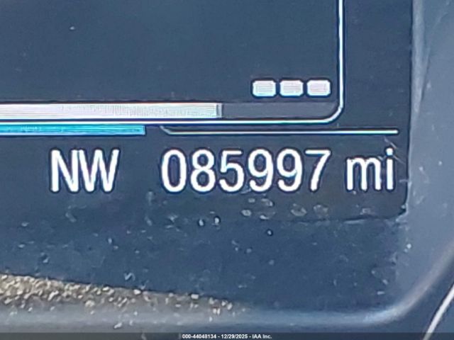 Ford Escape Titanium Image 3