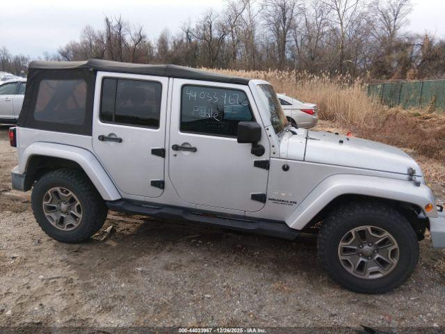 Jeep Wrangler Unlimited Sahara Image 15