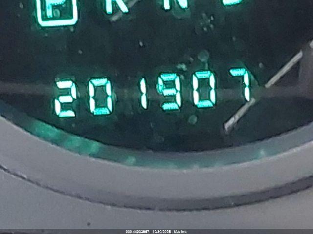 Jeep Wrangler Unlimited Sahara Image 13