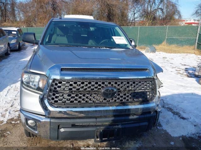 Toyota Tundra Sr5 4.6l V8 Image 13