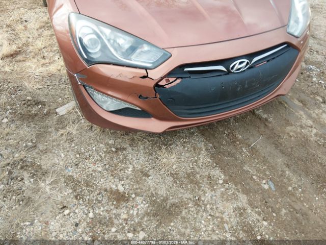 Hyundai Genesis 3.8 Grand Touring Image 2