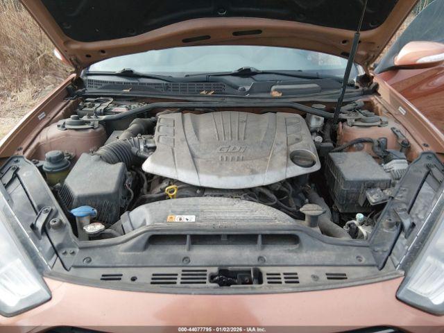 Hyundai Genesis 3.8 Grand Touring Image 4