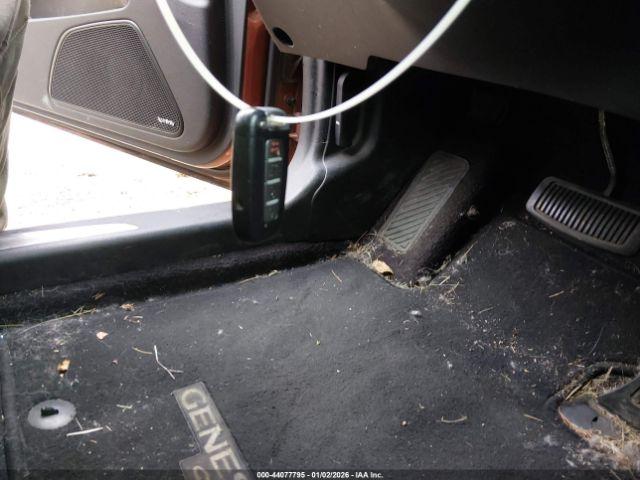 Hyundai Genesis 3.8 Grand Touring Image 5