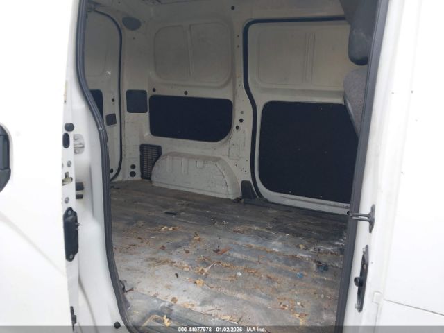 Nissan Nv Sv Image 4