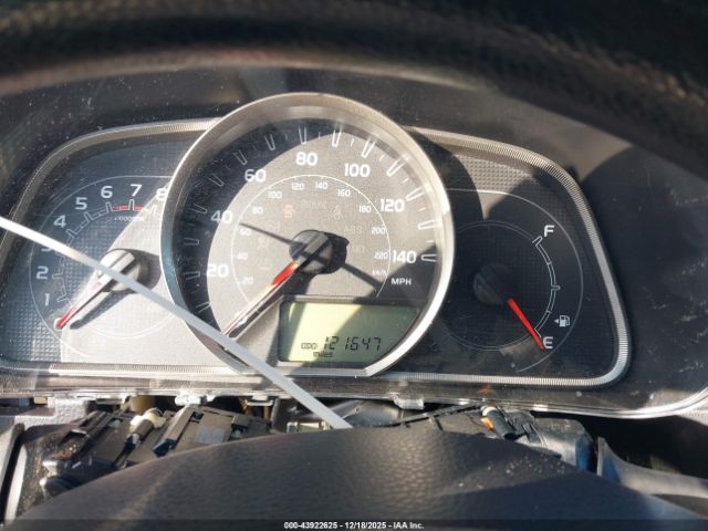 Toyota RAV4 Le Image 3