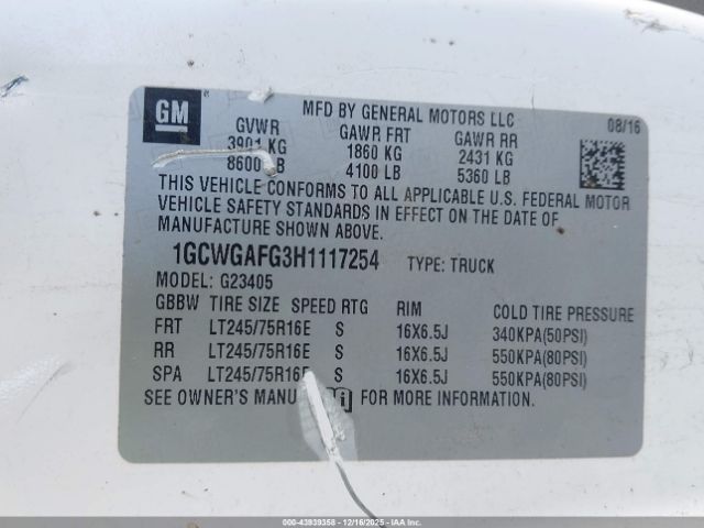 Chevrolet Express Work Van Image 6