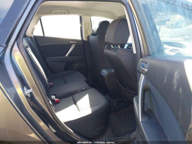 Mazda Mazda3 S Sport Image 7