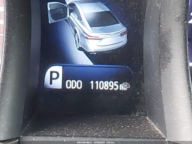 Toyota Avalon Xle Image 10