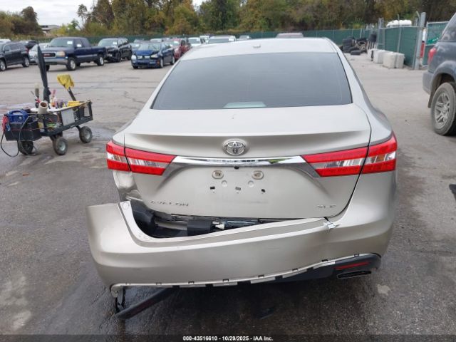 Toyota Avalon Xle Image 11