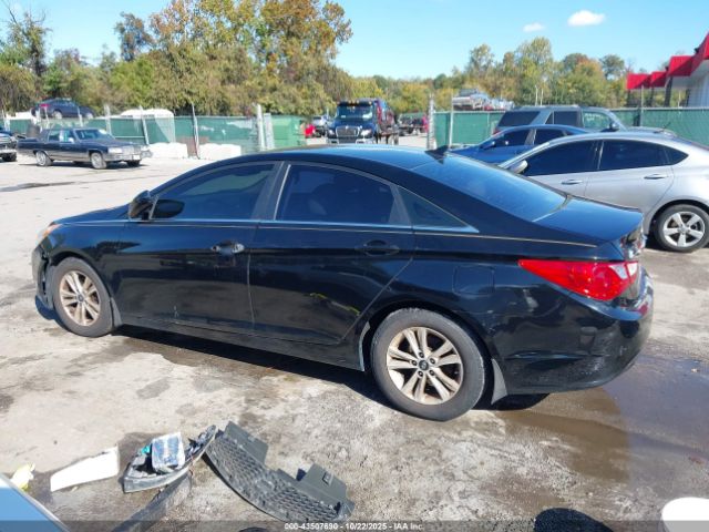 Hyundai SONATA Gls Image 12