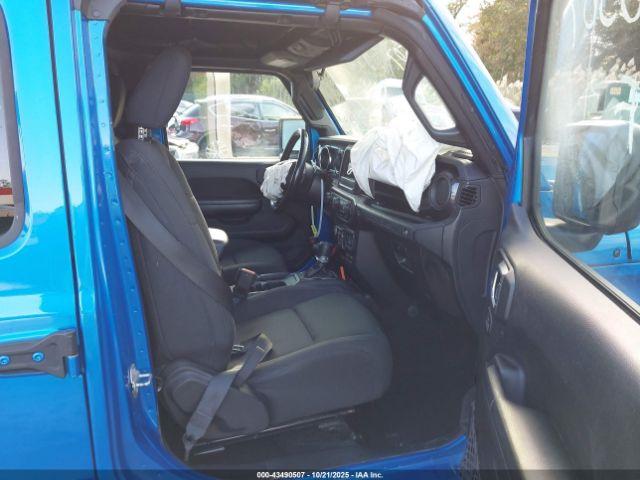 Jeep Wrangler Sport Altitude 4x4 Image 6