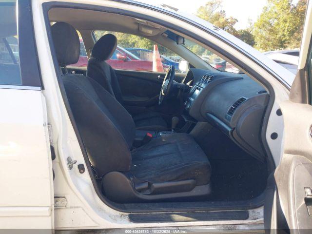 Nissan Altima 2.5 S Image 7