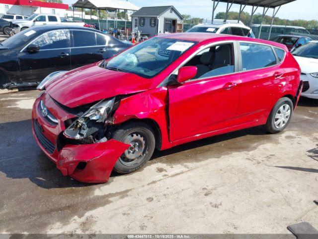 Hyundai ACCENT Se Image 2