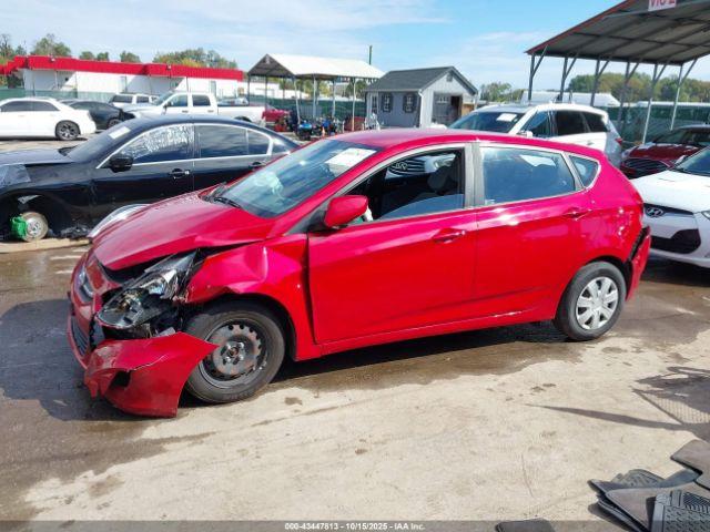 Hyundai ACCENT Se Image 12