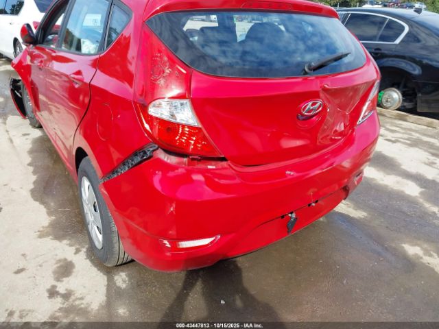 Hyundai ACCENT Se Image 17