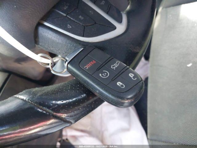 Dodge Charger Image 6